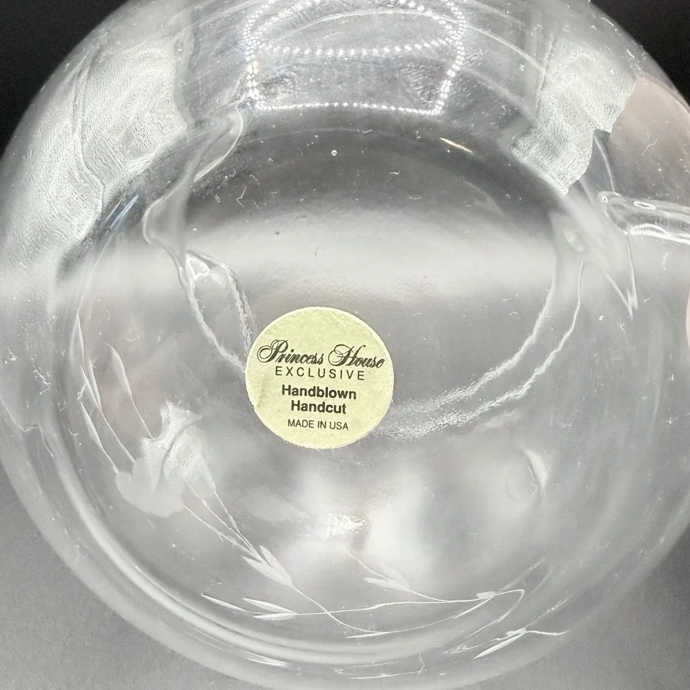Vintage Princess House Heritage #6134 Crystal Ice Lip Pitcher 32 oz. 1980's